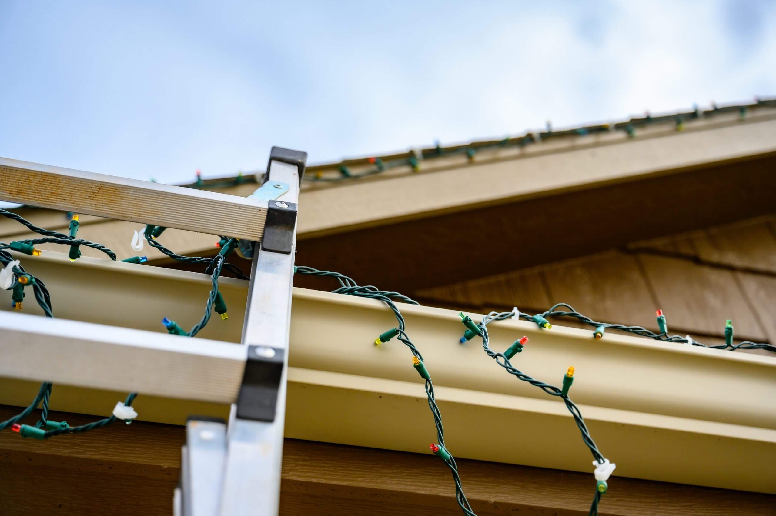 Holiday Lighting Installers