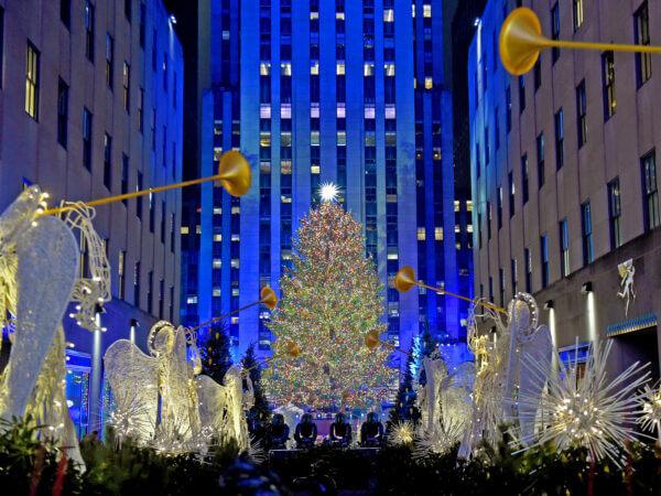 Creative Displays The Most Decorated Cities for Christmas New York